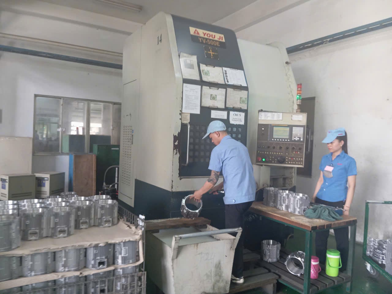 Polishing machine.jpg